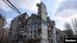 Ukrainian officials have stepped up their efforts to evacuate residents of Pokrovsk, which is increasingly threatened by Russian advances.
