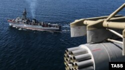 Після анексії Криму в 2014 році Росія проводить регулярні військові навчання на півострові