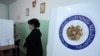 Armenia -- Voting in a mayoral election in Hrazdan, 17Apr2016.