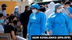 Коронавирустун көрсөткүчү эки күндөн бери 200 адамдан жогору болууда. 
