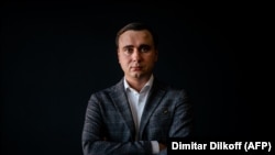 Иван Жданов раиси Бунёди мубориза бо коррупсия, ки Алексей Навалний муассиси он мебошад
