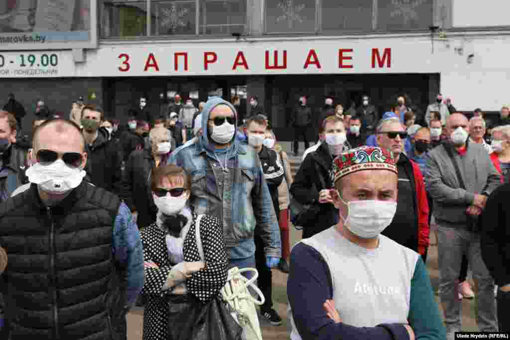 Protesters gathered on May 24 near the Kamarouski market (also known as Kamarouka) in the Belarusian capital, Minsk. The country&#39;s presidential campaign has already kicked off, with the election scheduled for August 9.