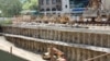 Со полициска асистенција доцна во ноќта се исечени дрва во центарот на градот