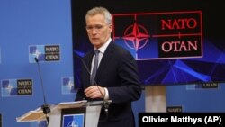 Сам Столтенберґ відмовився коментувати це питання
