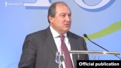 Մեծ Բրիտանիայում Հայաստանի դեսպան Արմեն Սարգսյան, արխիվ 