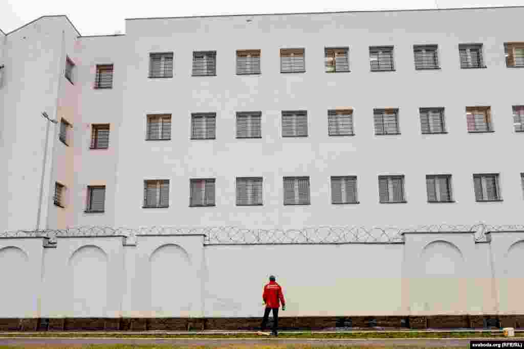 Ізалятар часовага ўтрыманьня на Акрэсьціна.
